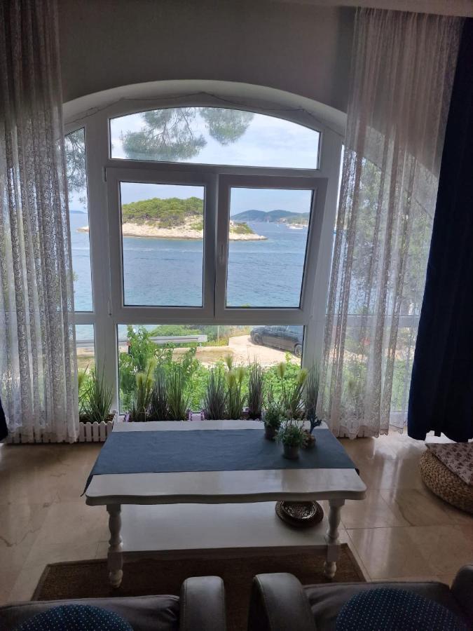 Shabby Chic Beach Cottage Hvar Χβαρ Εξωτερικό φωτογραφία